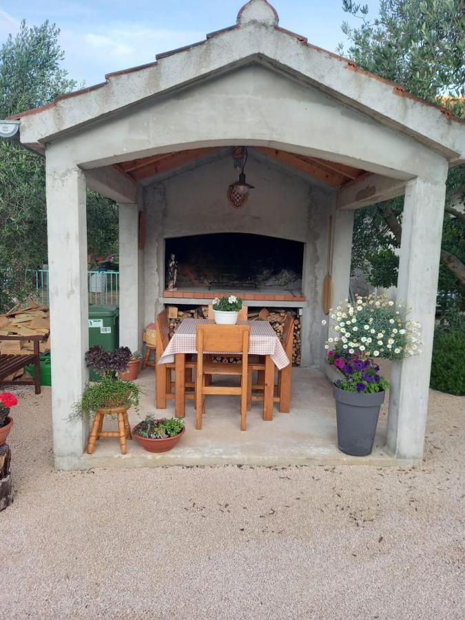 Apartmani Sara Bibinje Zewnętrze zdjęcie