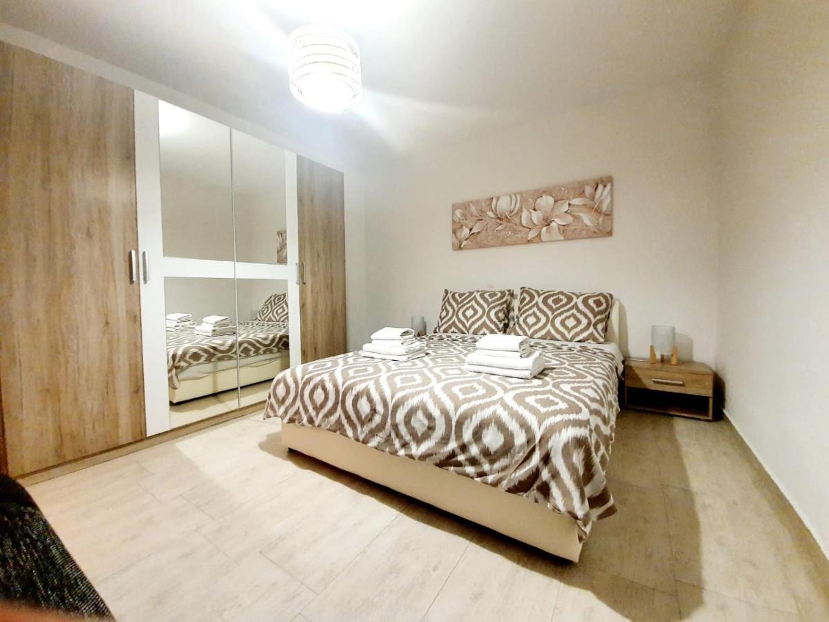 Apartmani Sara Bibinje Zewnętrze zdjęcie