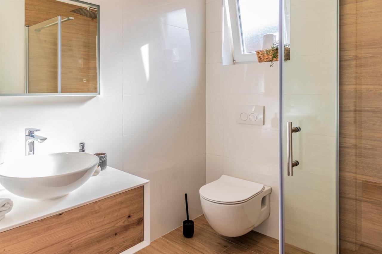 Apartmani Sara Bibinje Zewnętrze zdjęcie