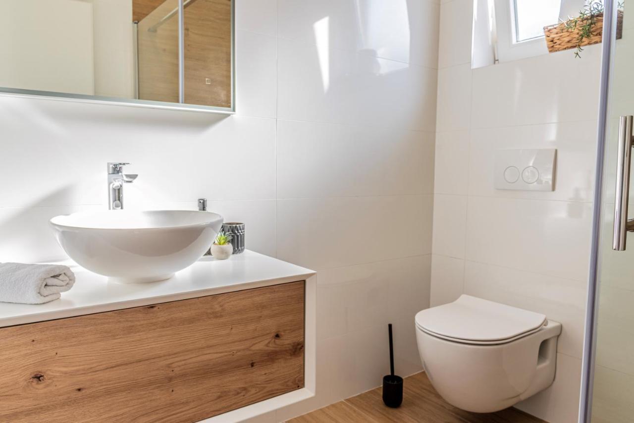 Apartmani Sara Bibinje Zewnętrze zdjęcie