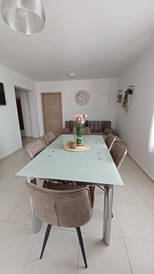 Apartmani Sara Bibinje Zewnętrze zdjęcie